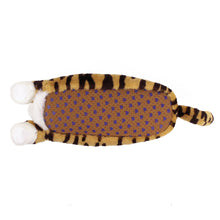 Load image into Gallery viewer, Everberry Tiger Slippers Bottom View